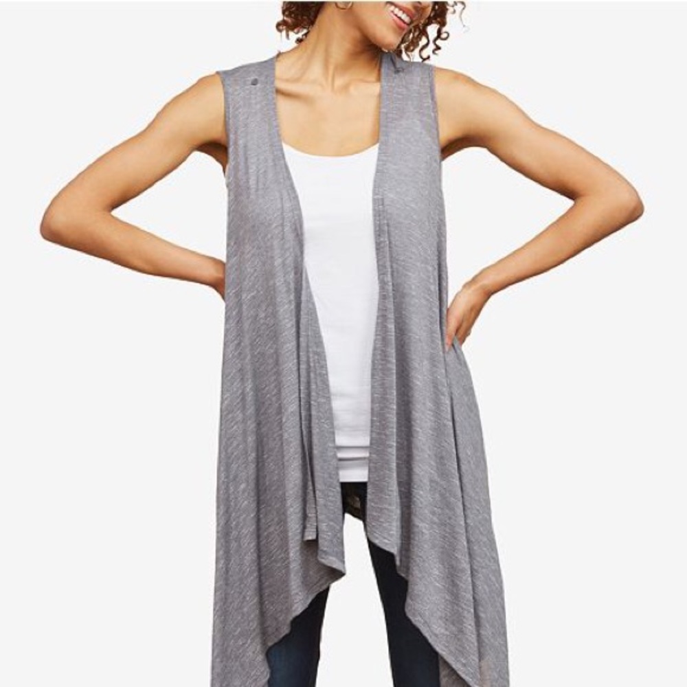 NWOT Motherhood maternity nursing shawl.